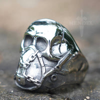 Load image into Gallery viewer, Mens Gothic Biker Mask Skull Ring
