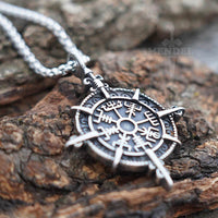 Load image into Gallery viewer, Norse Viking Vegvisir Pendant Necklace
