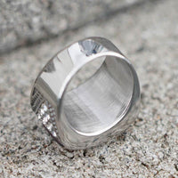 Load image into Gallery viewer, Mens Cats Eye Diamond Stone Ring
